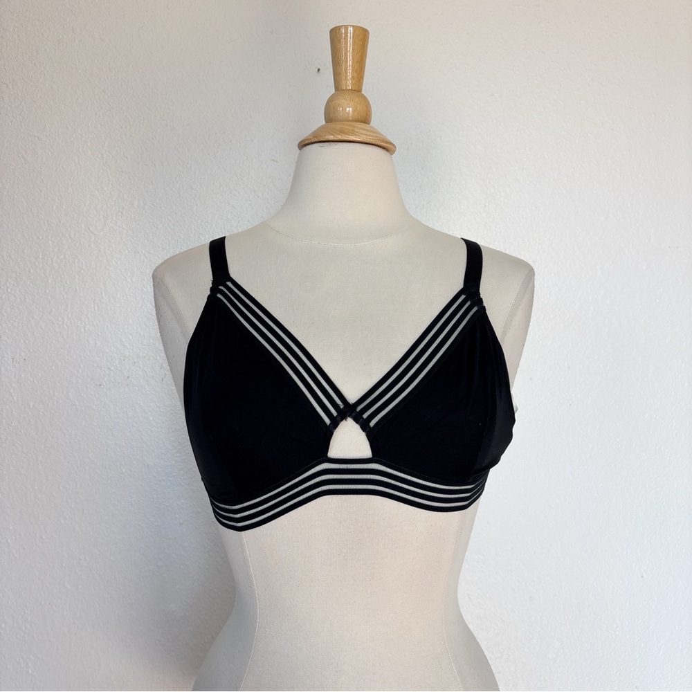 Xhilaration Solid Black Sheer Cut Out Wireless Bralette